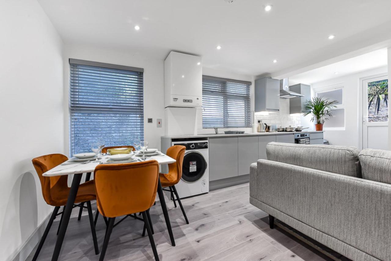 Lovely 2 Bedroom Apartment In Greater Londra Dış mekan fotoğraf