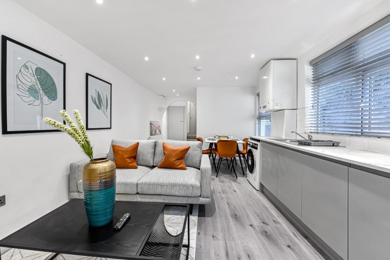 Lovely 2 Bedroom Apartment In Greater Londra Dış mekan fotoğraf