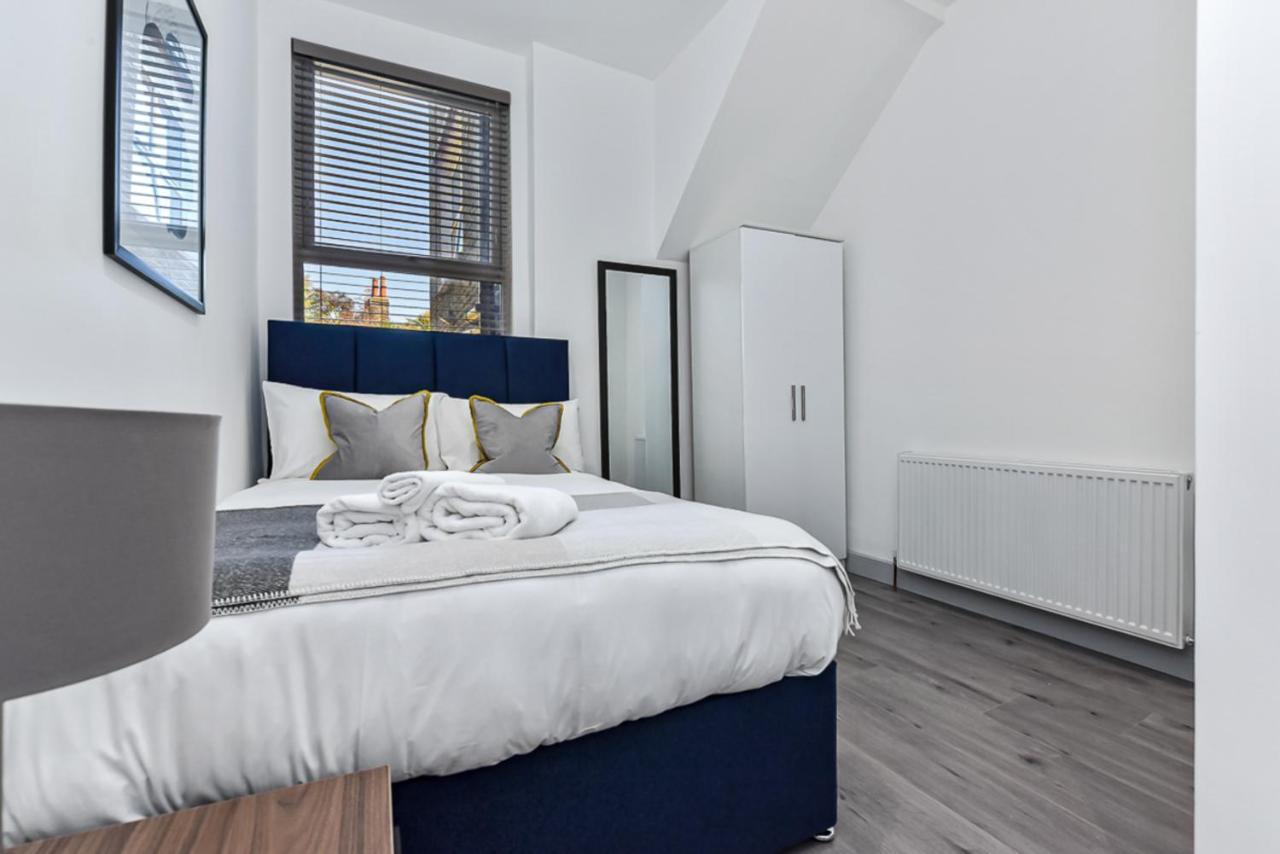 Lovely 2 Bedroom Apartment In Greater Londra Dış mekan fotoğraf